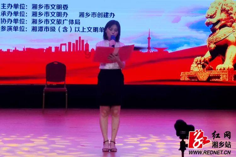 2024吉林两会·我从基层来｜微视频：“快递小哥”的两会时间